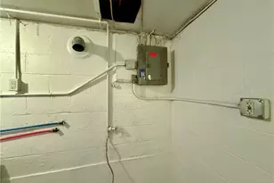 102 Rhoda Ave, Youngstown, OH 44509 - Photo 24