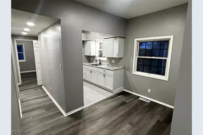 11824 Geraldine Avenue, Loveland, OH 44111 - Photo 6