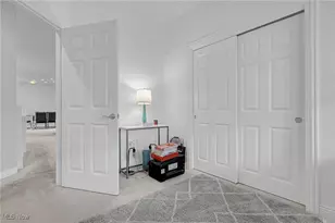 3755 Renwick Ln, Columbus, OH 43230 - Photo 24