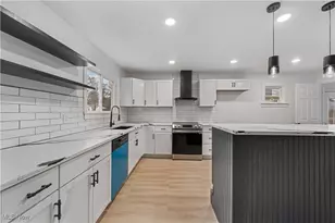 734 Frederick Blvd, Akron, OH 44320 - Photo 6