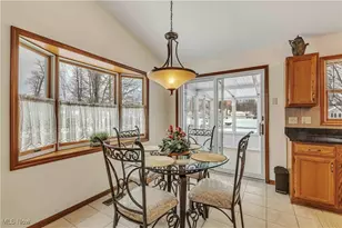 1867 Sandalwood Dr, Avon, OH 44011 - Photo 6