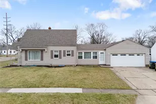 2690 Maitland Ave, Cuyahoga Falls, OH 44223 - Photo 1