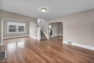 620 Hedden Ave, Akron, OH 44311 - Photo 4