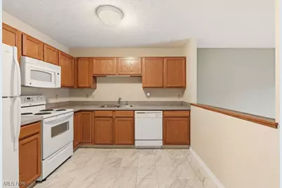 378 Angela Lane, Avon Lake, OH 44012 - Photo 12