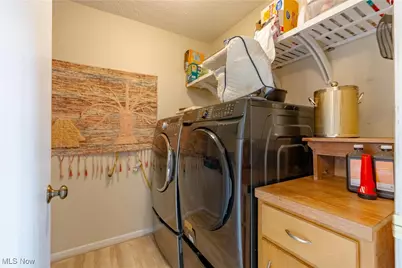 8628 Essex Avenue NW, North Canton, OH 44720 - Photo 18