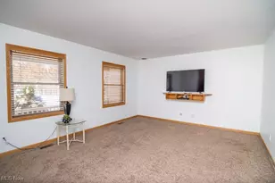 209 Maple Ave, St Clairsville, OH 43950 - Photo 12