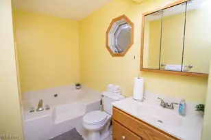 209 Maple Ave, St Clairsville, OH 43950 - Photo 26