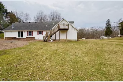 209 Maple Avenue, St Clairsville, OH 43950 - Photo 6