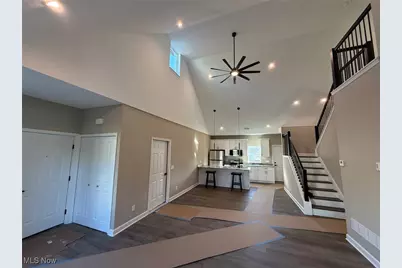 17761 Shurmer Road, Strongsville, OH 44136 - Photo 8