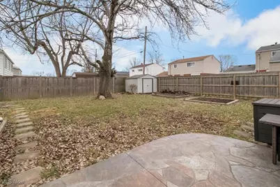 4721 Andover Avenue, Lorain, OH 44055 - Photo 24