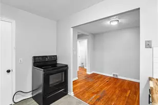 2195 N Taylor Rd, Cleveland Heights, OH 44112 - Photo 26