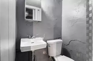 2195 N Taylor Rd, Cleveland Heights, OH 44112 - Photo 44