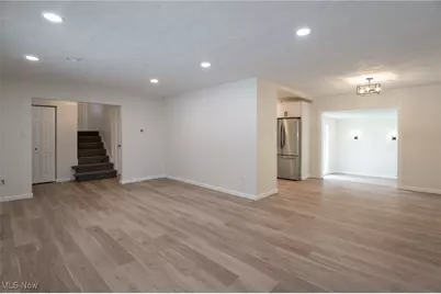 3929 Lor Ron Street, Kent, OH 44240 - Photo 6