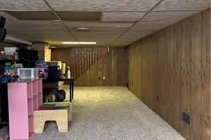 9929 E River Rd, Elyria, OH 44035 - Photo 6