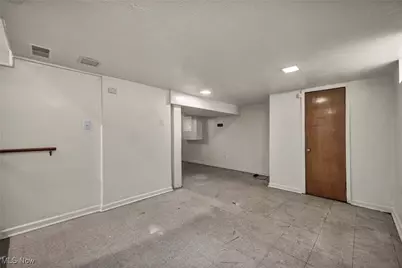 10213 Dove Avenue, Loveland, OH 44105 - Photo 32