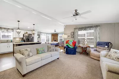 32 C Street SW, Navarre, OH 44662 - Photo 6