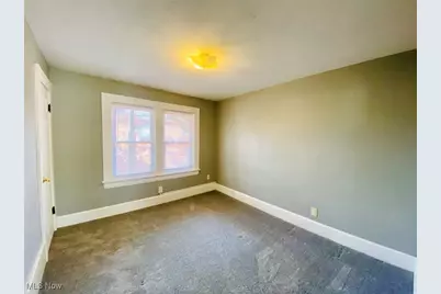 2420 E Market Street #2, Akron, OH 44312 - Photo 4