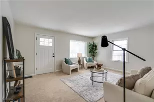 2079 12th St SW, Akron, OH 44314 - Photo 12