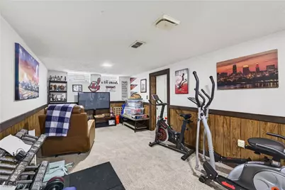29566 Shaker Drive, Wickliffe, OH 44092 - Photo 40