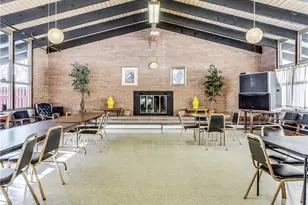 2331 E Market St, Akron, OH 44312 - Photo 18