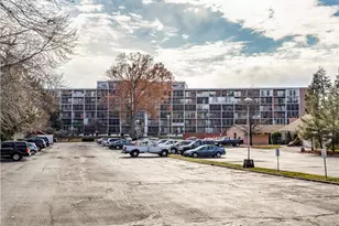 2331 E Market St, Akron, OH 44312 - Photo 26