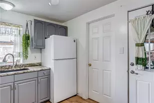 3889 Bradley St, Mogadore, OH 44260 - Photo 10