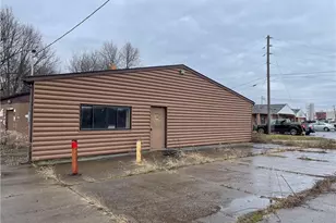 4520 Navarre Rd SW, Canton, OH 44706 - Photo 1