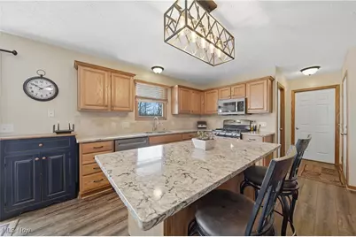 2132 Summerchase Road NE, Canton, OH 44721 - Photo 8