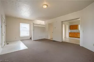 900 4th St SW, Canton, OH 44707 - Photo 4