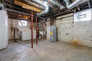 900 4th St SW, Canton, OH 44707 - Photo 24