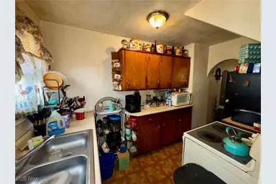 1140 Lindbergh Avenue, Zanesville, OH 43701 - Photo 8