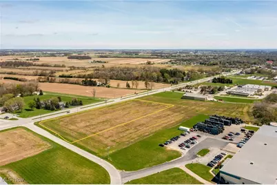 1085 W Main Street, Bellevue, OH 44811 - Photo 6