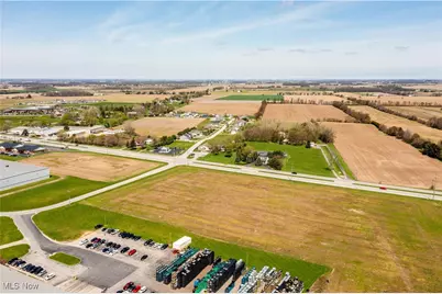 1085 W Main Street, Bellevue, OH 44811 - Photo 10