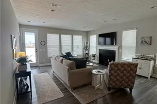 726 Cedar Crest Dr, Elyria, OH 44035 - Photo 18