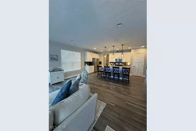 726 Cedar Crest Drive, Elyria, OH 44035 - Photo 16