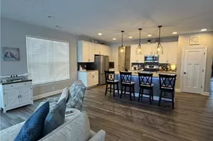 726 Cedar Crest Dr, Elyria, OH 44035 - Photo 16