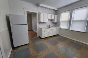 1949 Coltman Rd, Loveland, OH 44106 - Photo 2