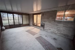 594 Center St W, Warren, OH 44481 - Photo 16