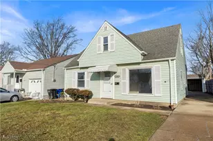 18804 Rockland Ave, Loveland, OH 44135 - Photo 2