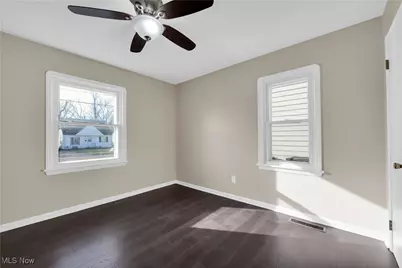 18804 Rockland Avenue, Loveland, OH 44135 - Photo 8