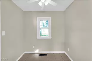 18804 Rockland Ave, Loveland, OH 44135 - Photo 12