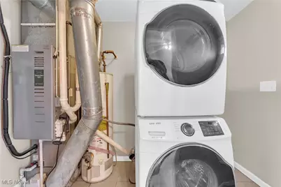 18804 Rockland Avenue, Loveland, OH 44135 - Photo 20