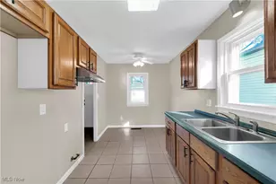 18804 Rockland Ave, Loveland, OH 44135 - Photo 6