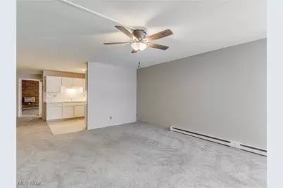 2331 E Market #122, Akron, OH 44312 - Photo 6