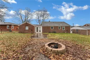 627 Poland Ave, Struthers, OH 44471 - Photo 24