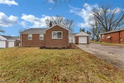 627 Poland Avenue, Struthers, OH 44471 - Photo 1
