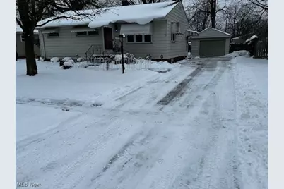 350 Beebe Avenue, Elyria, OH 44035 - Photo 2