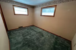 350 Beebe Ave, Elyria, OH 44035 - Photo 16