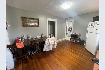 667 E 94th Street, Loveland, OH 44108 - Photo 8