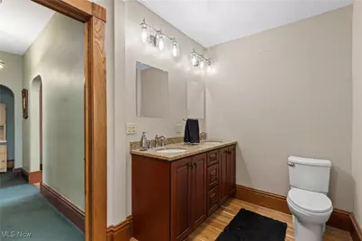 1011 Parriott Avenue, Moundsville, WV 26041 - Photo 16